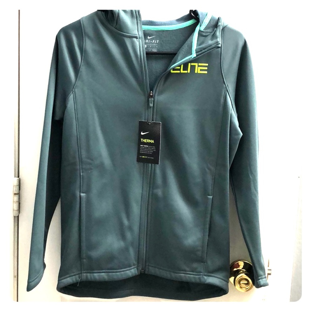 NWT Nike elite jacket